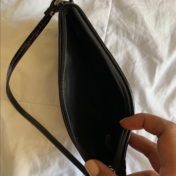 Coach wristlet - Picture 4 of 4